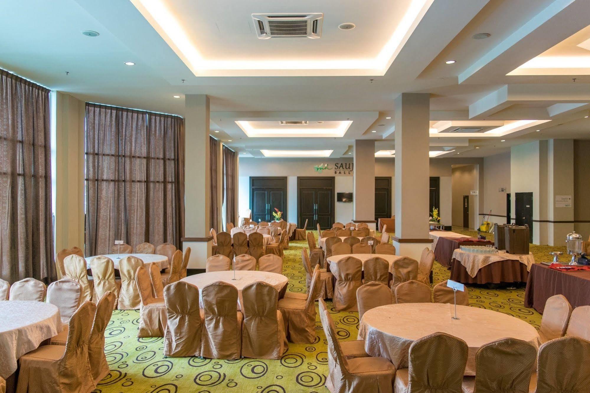 Mh Sentral Hotel Sg Siput Ipoh Zewnętrze zdjęcie